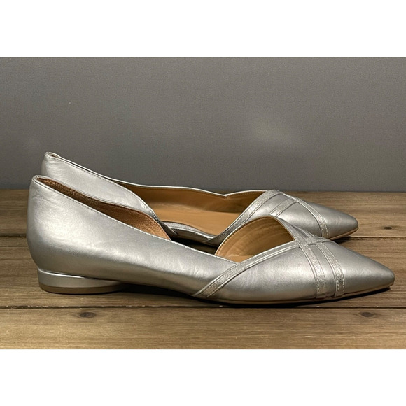 Naturalizer Women's Barlow Flats Size 6.5 Silver Metallic Pointed Toe Slip On - Picture 1 of 16